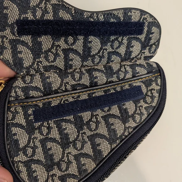 Dior Monogram Canvas Pouch - Picture 4 of 8